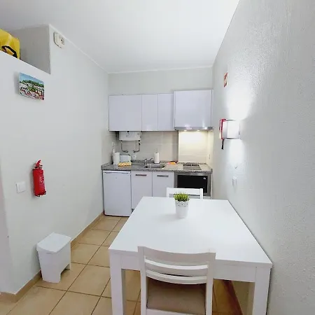 Big Terrace Apartment With Sea View - 98 Apartman *