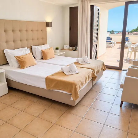 Big Terrace Apartment With Sea View - 98 * Albufeira